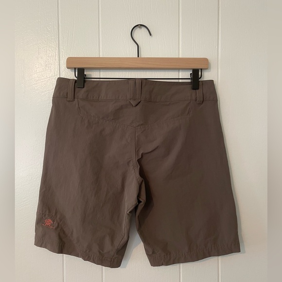 Bergans of Norway Women’s “Utne Lady Shorts”, Brown with Salmon Pink Contrast. - Picture 2 of 8